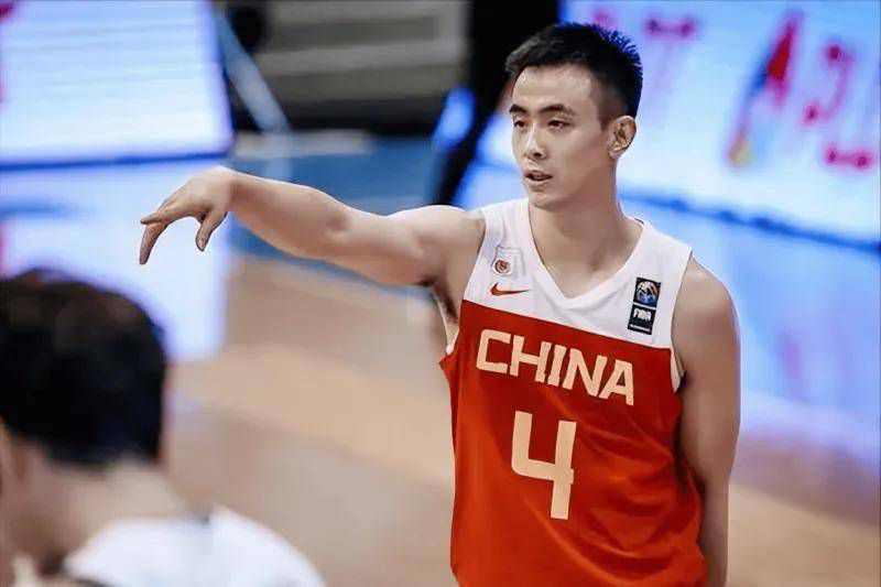 挠脚心尿头乳尖失禁调教vk